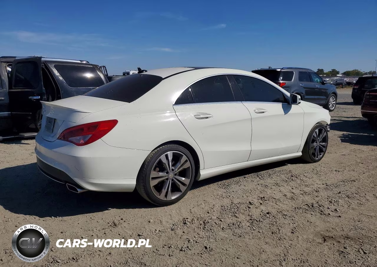 2016 Mercedes-Benz Cla 250 VIN:WDDSJ4EB9GN317785 - 3