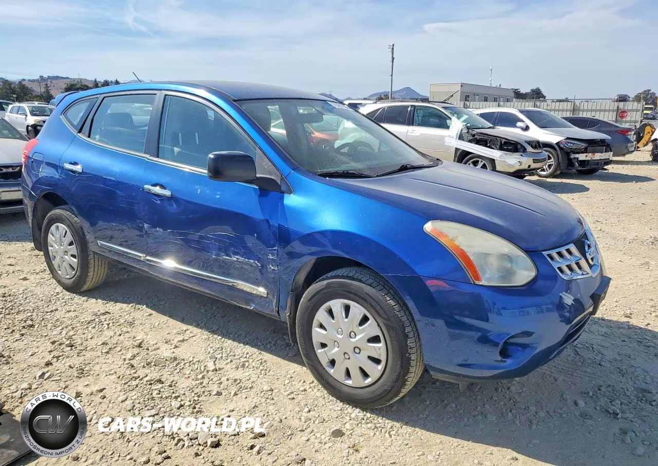 2011 Nissan Rogue S VIN:JN8AS5MT6BW187653 - 4