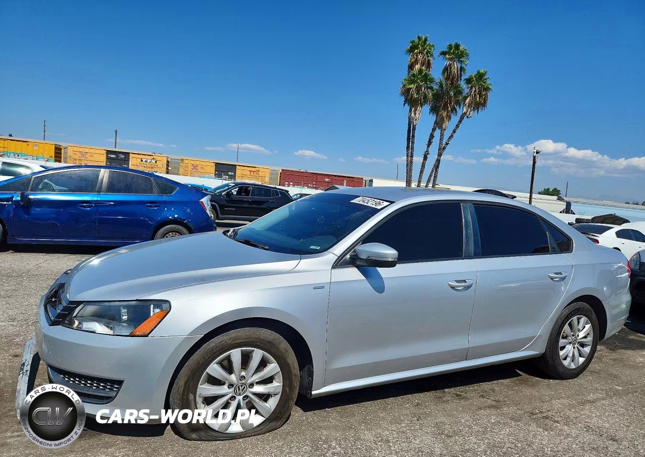 2014 Volkswagen Passat S