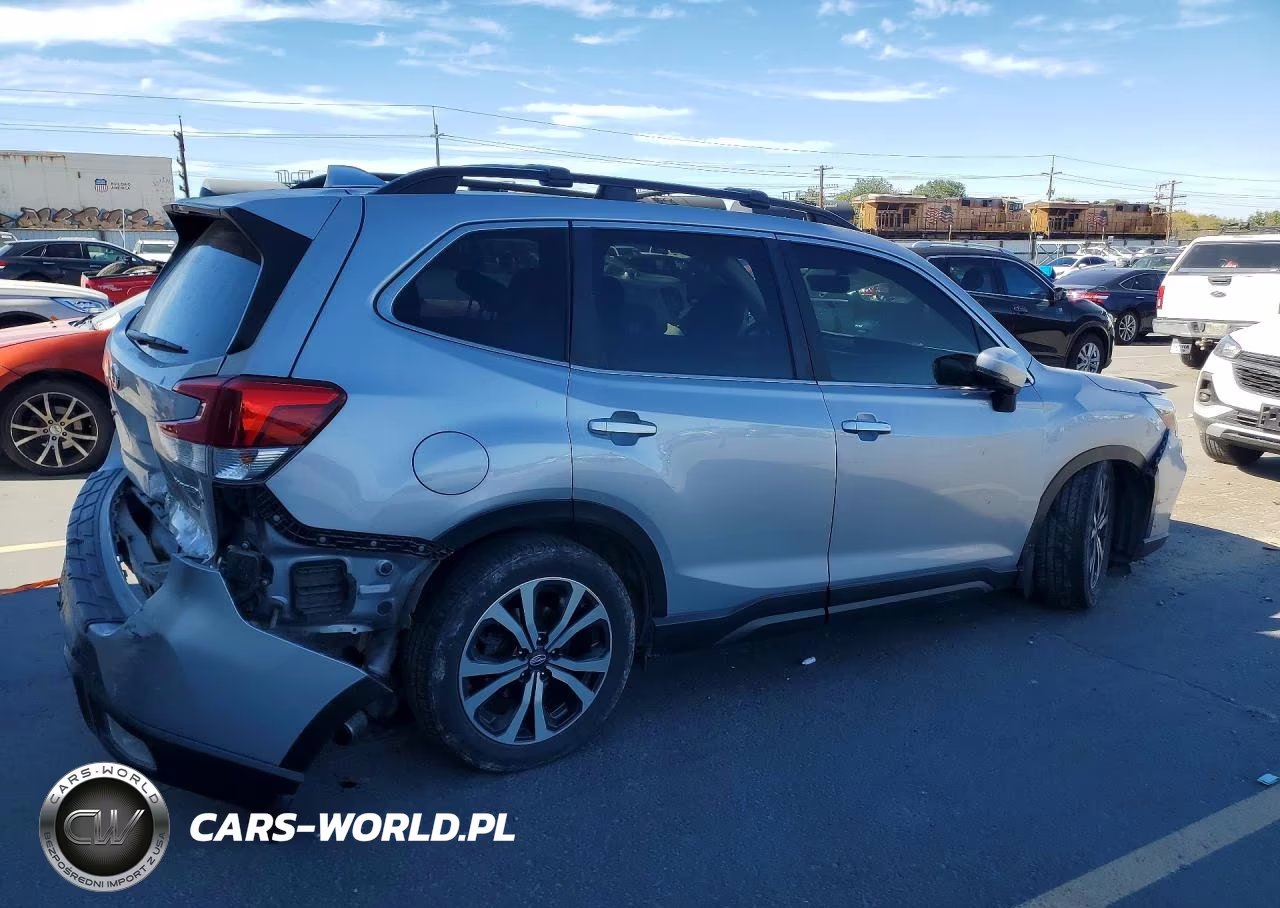 2019 Subaru Forester Limited VIN:JF2SKAUC9KH497679 - 3