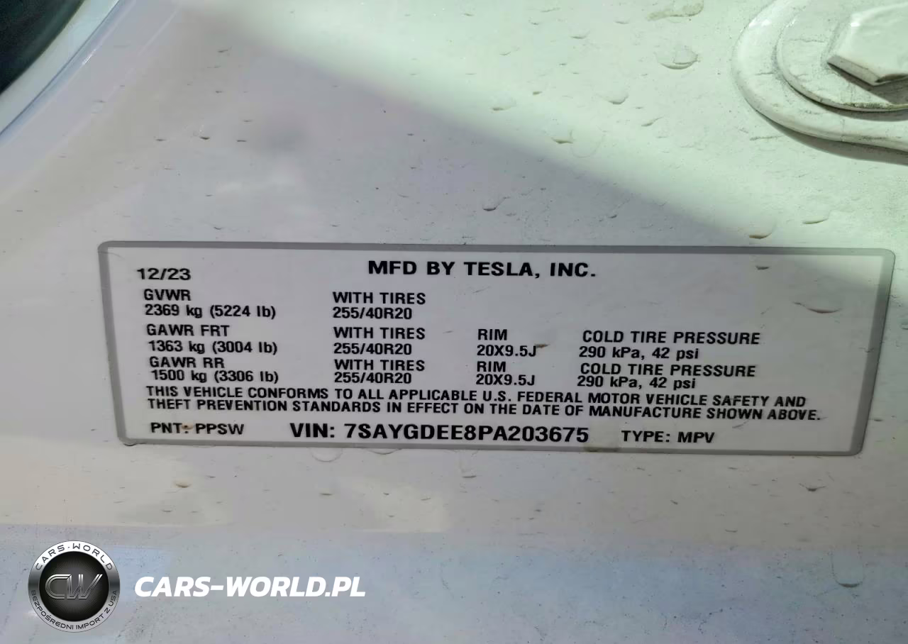 2023 Tesla Model Y VIN:7SAYGDEE8PA203675 - 13