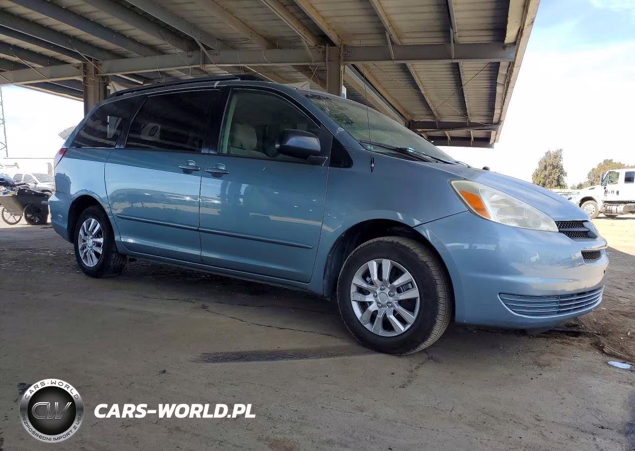 2004 Toyota Sienna Le 7 Passenger VIN:5TDZA23C94S216437 - 4