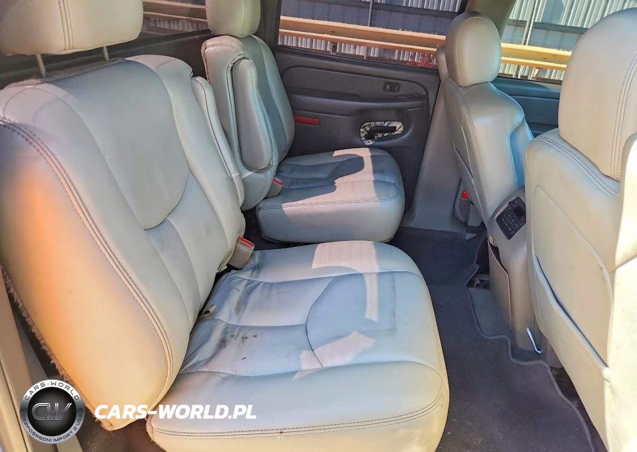 2004 Chevrolet Silverado K1500 VIN:2GCEK13T141372730 - 10