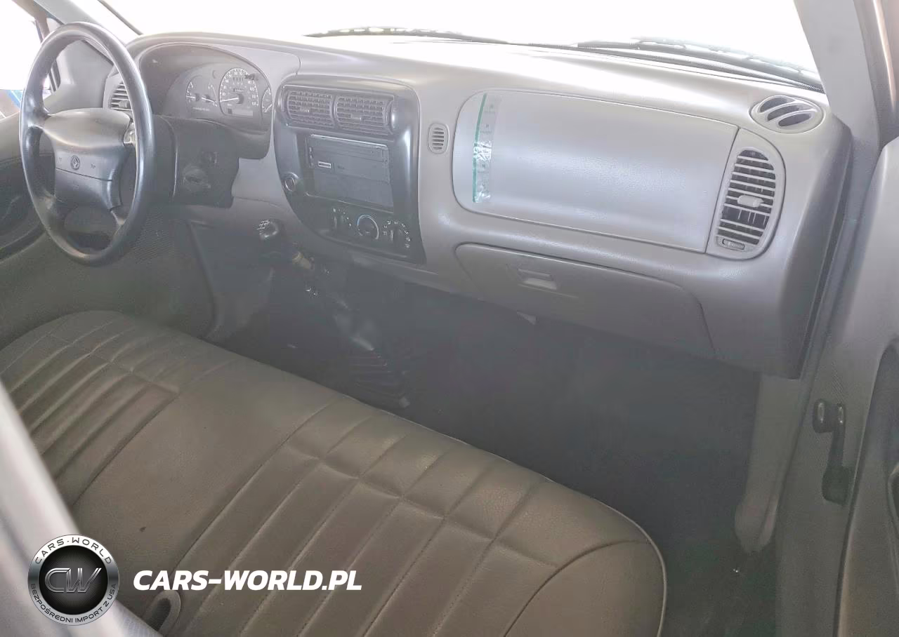 1996 Mazda B2300 VIN:4F4CR12A5TTM31250 - 8