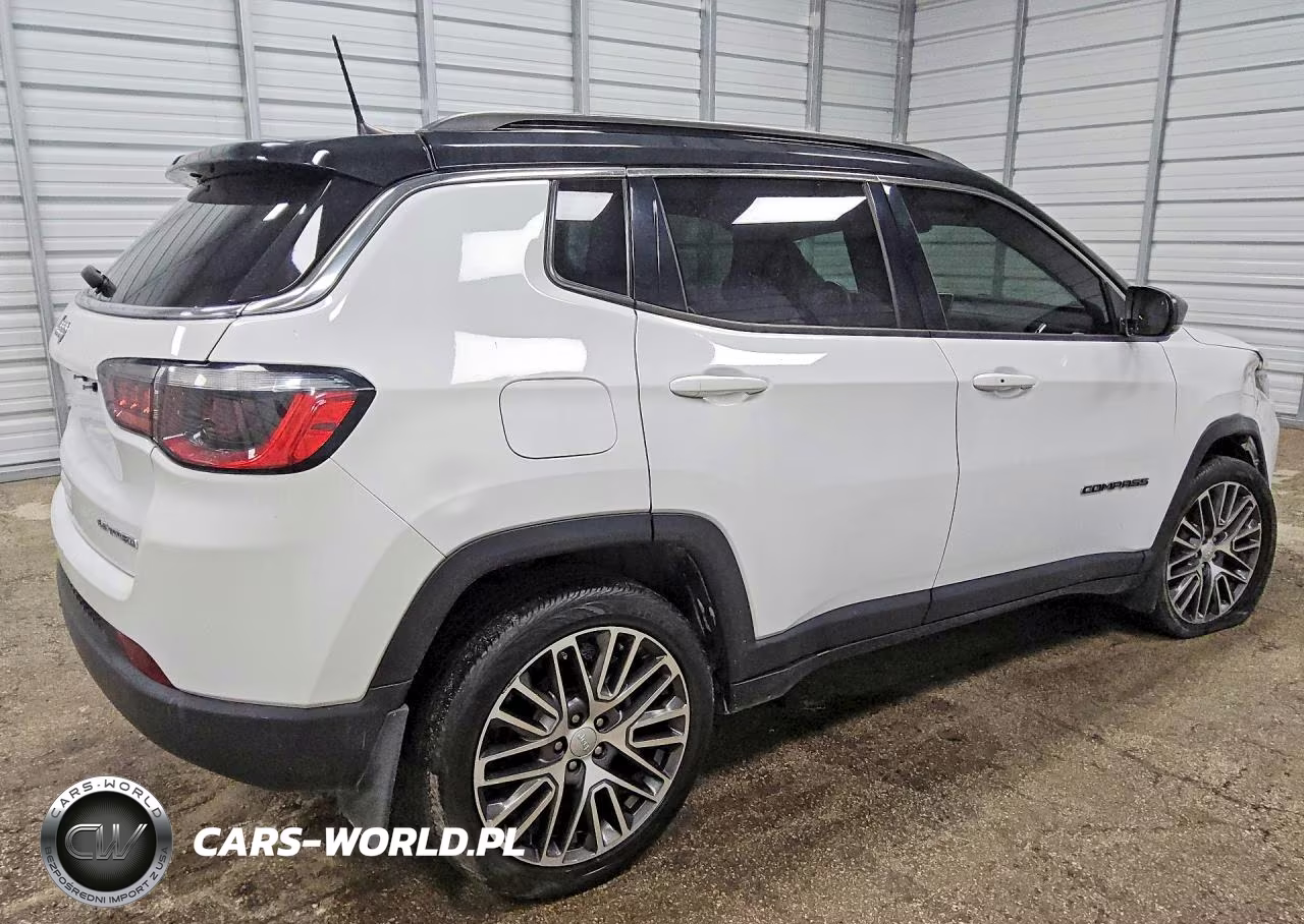 2023 Jeep Compass Limited VIN:3C4NJDCN2PT528637 - 3
