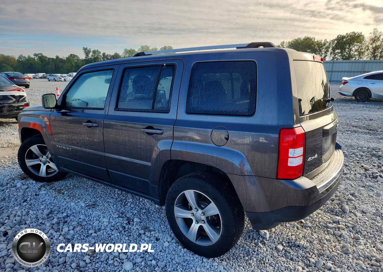 2016 Jeep Patriot Latitude VIN:1C4NJRFB2GD739714 - 2