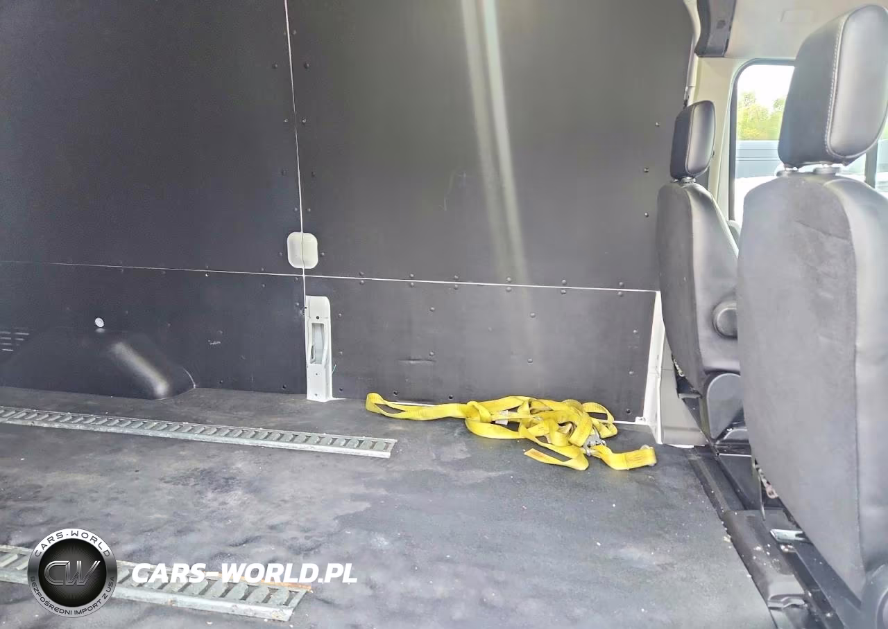 2025 Ford Transit 350 Delivery Van VIN:1FTBW3X83SKA96069 - 11