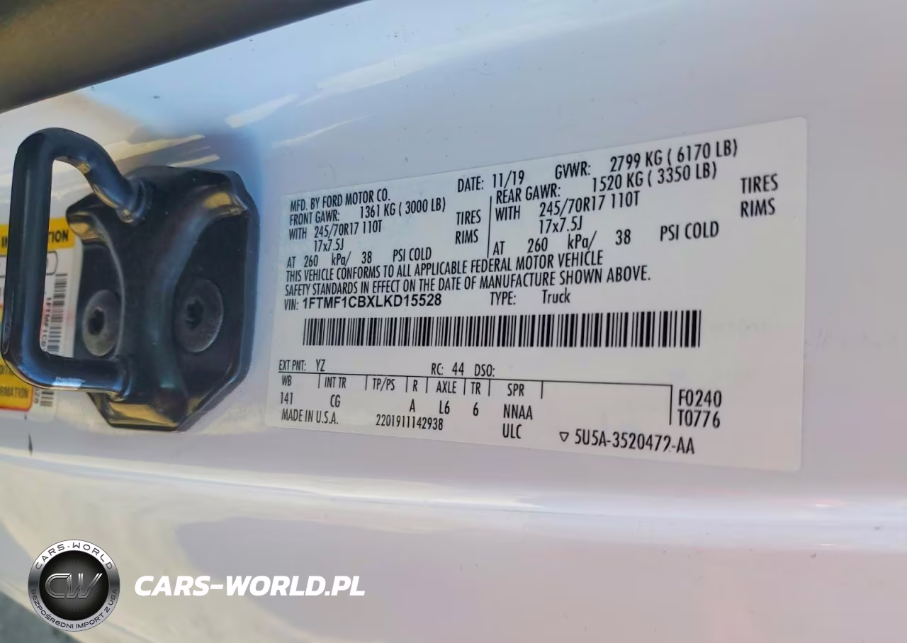 2020 Ford F150 VIN:1FTMF1CBXLKD15528 - 12