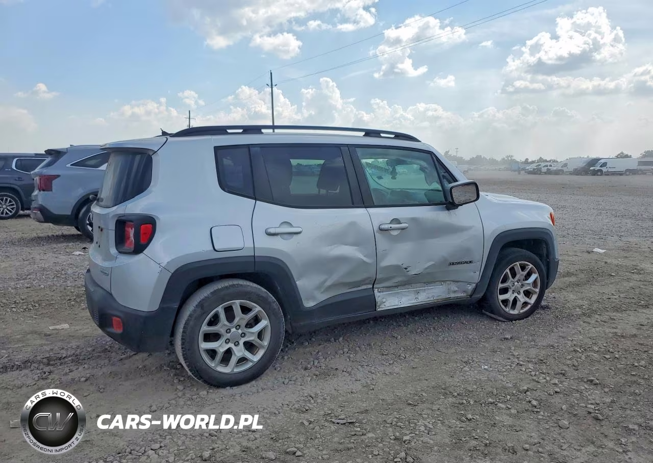 2017 Jeep Renegade Latitude VIN:ZACCJABB5HPF14429 - 3