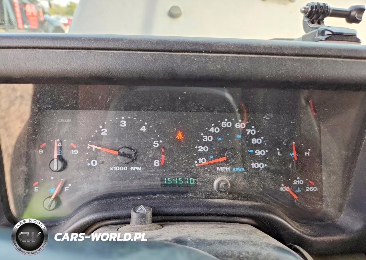 2005 Jeep Wrangler X VIN:1J4FA39S55P331212 - 9