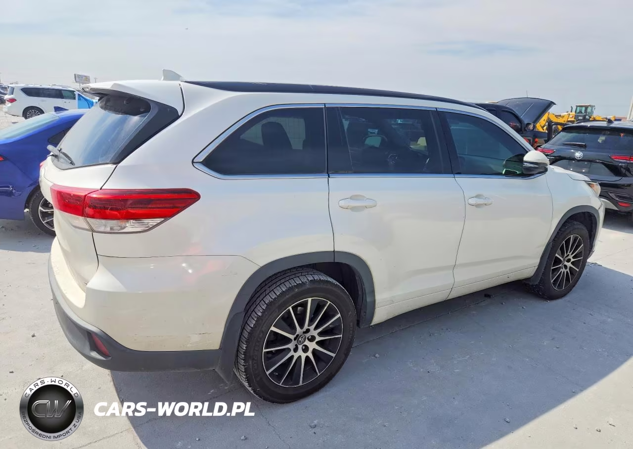 2017 Toyota Highlander Se VIN:5TDKZRFH4HS507945 - 3