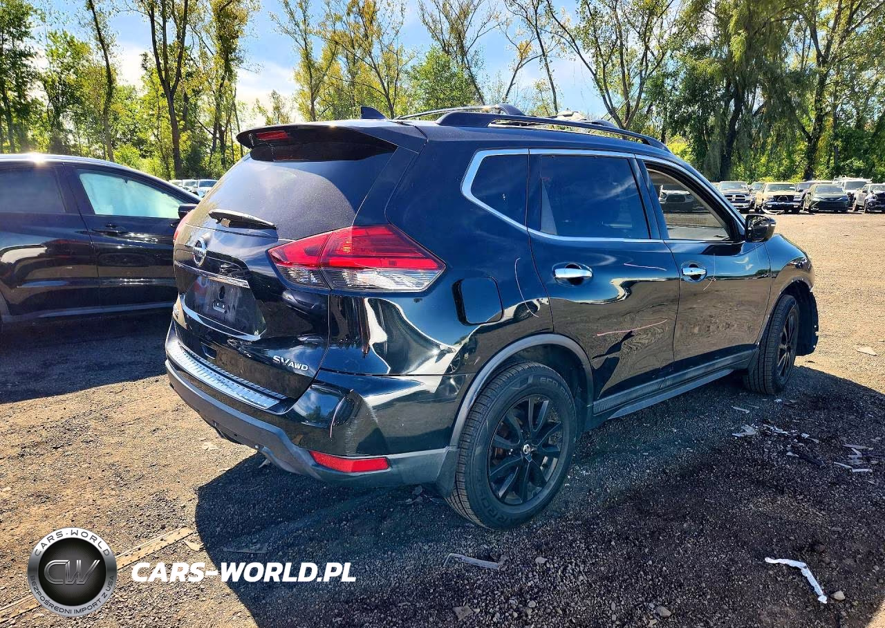 2017 Nissan Rogue Sv VIN:5N1AT2MV3HC801086 - 3