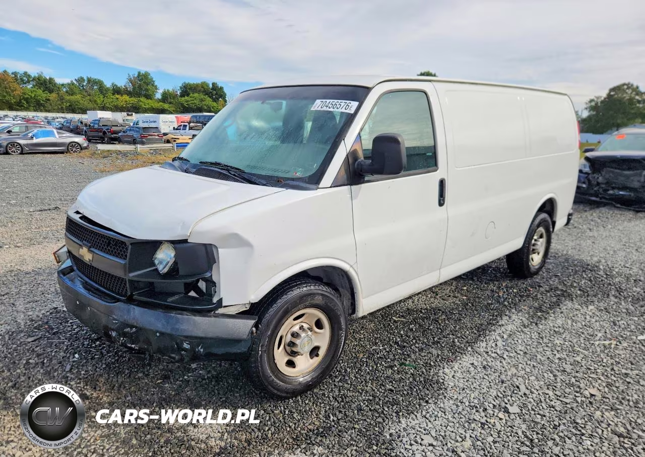 2014 Chevrolet Express G2500 Delivery Van – zdjęcie 1 z 13