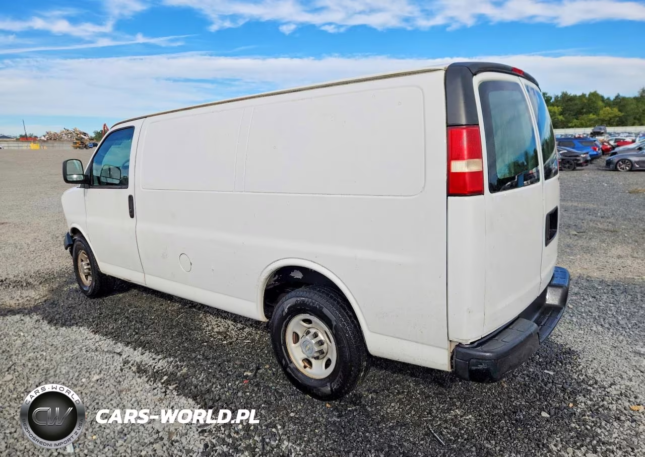 2014 Chevrolet Express G2500 Delivery Van VIN:1GCWGFBG9E1125289 - 2