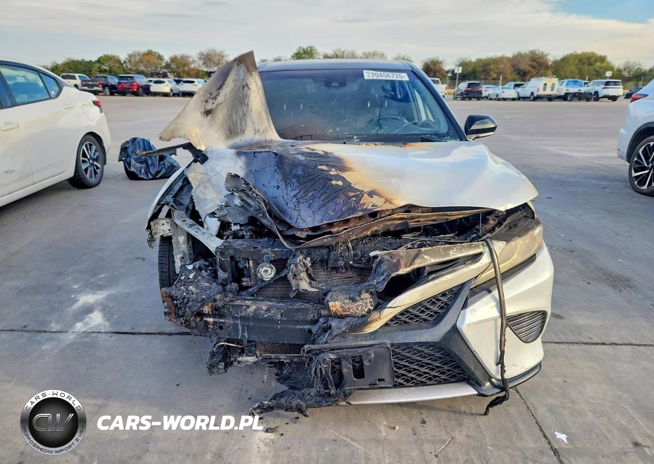 2019 Toyota Camry Xse VIN:4T1B61HK2KU200680 - 5