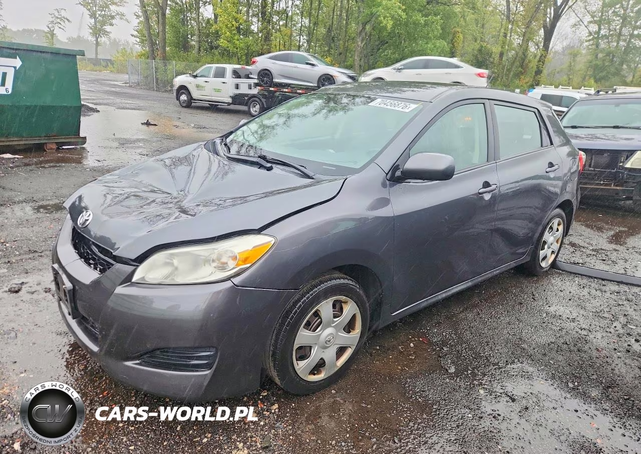 2009 Toyota Matrix Base