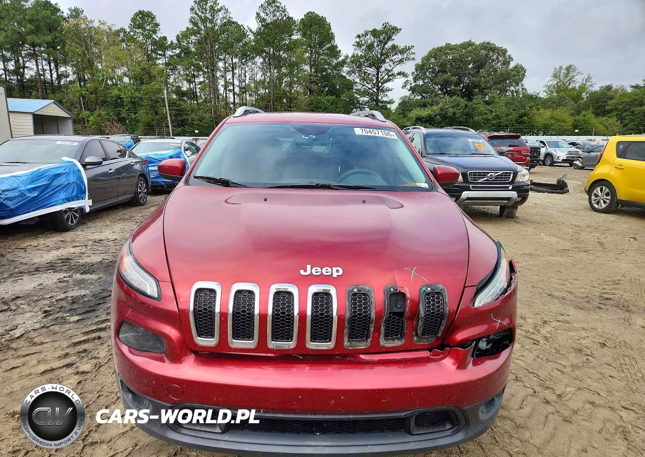 2015 Jeep Cherokee Latitude VIN:1C4PJLCB1FW547892 - 5