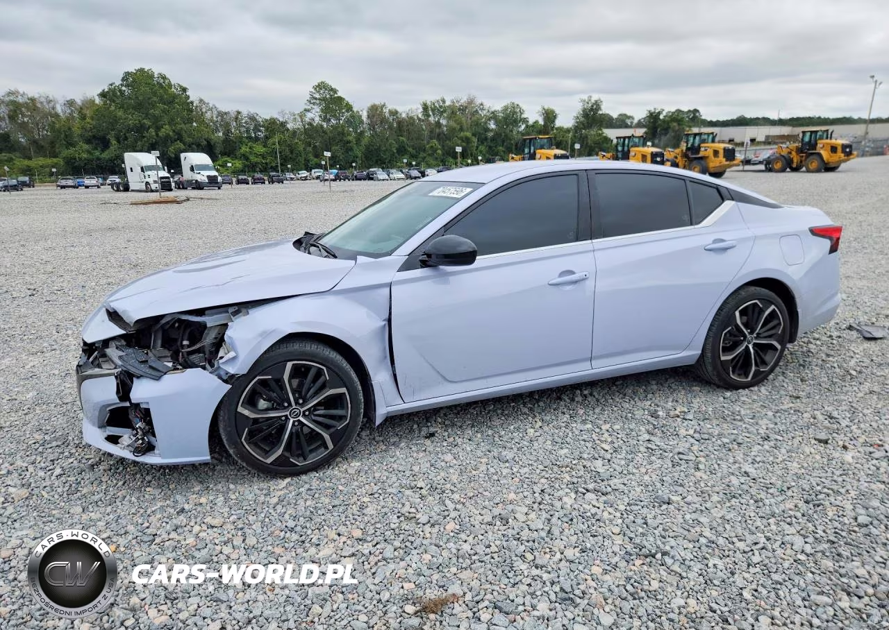 2024 Nissan Altima Sr – zdjęcie 1 z 12
