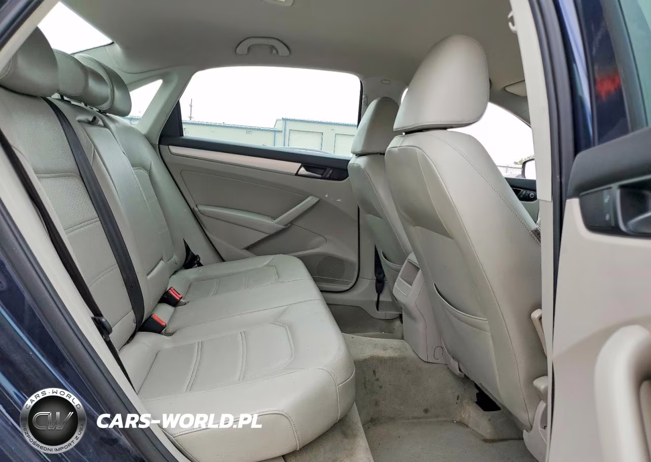 2012 Volkswagen Passat Se VIN:1VWBP7A37CC104376 - 10