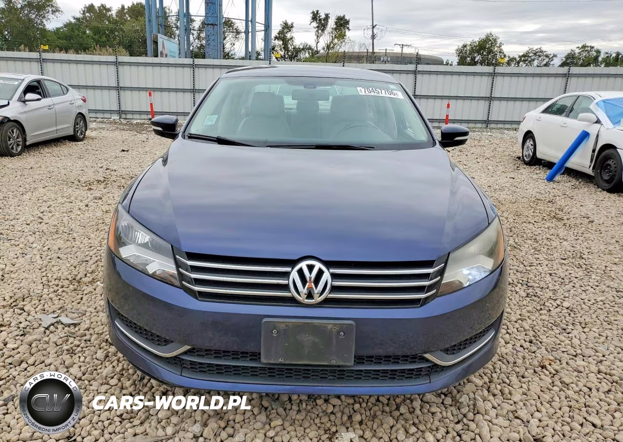 2012 Volkswagen Passat Se VIN:1VWBP7A37CC104376 - 5