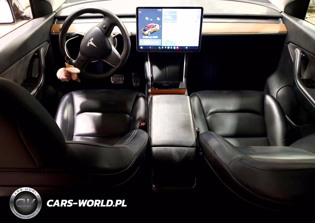 2020 Tesla Model Y VIN:5YJYGDEEXLF044278 - 8