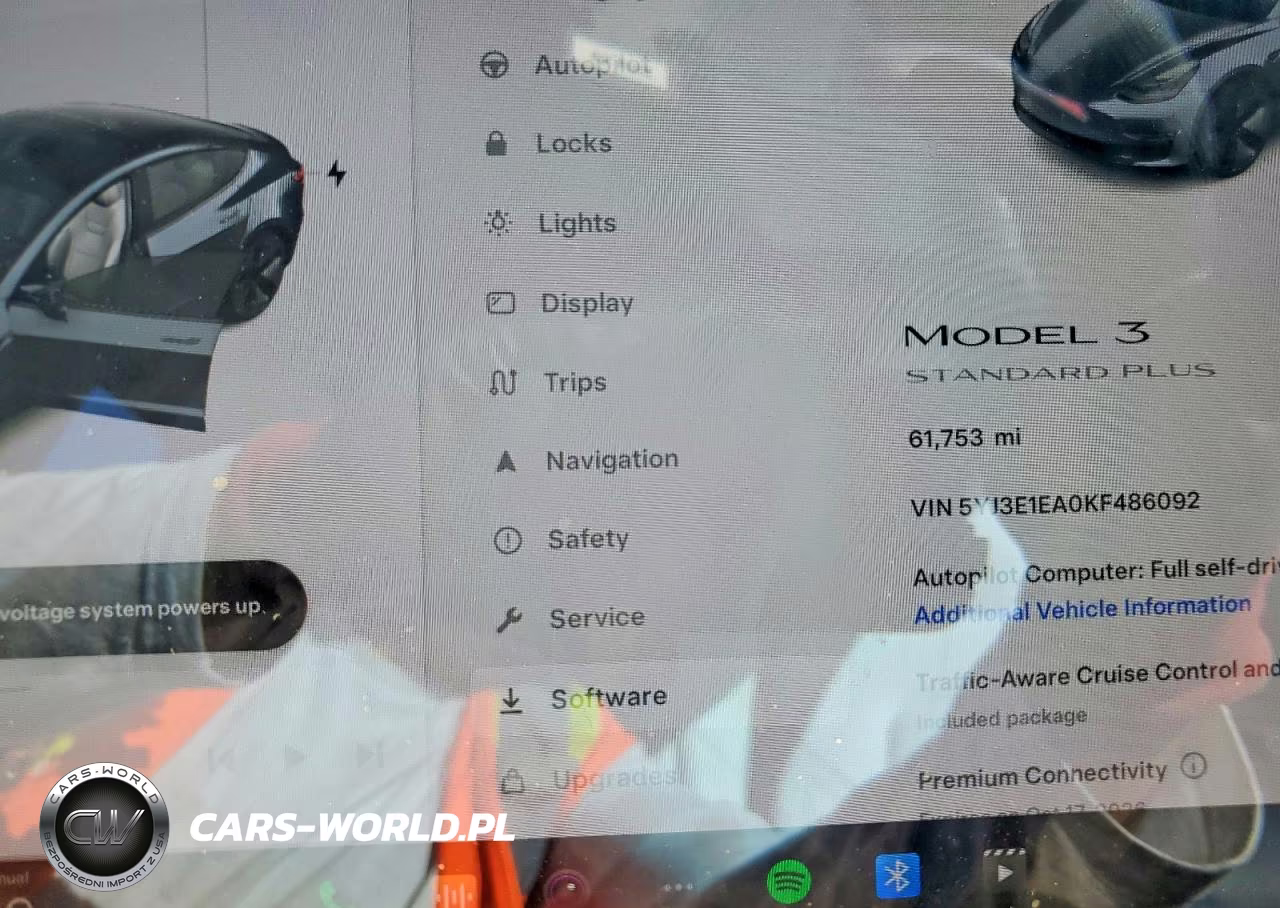 2019 Tesla Model 3 VIN:5YJ3E1EA0KF486092 - 9