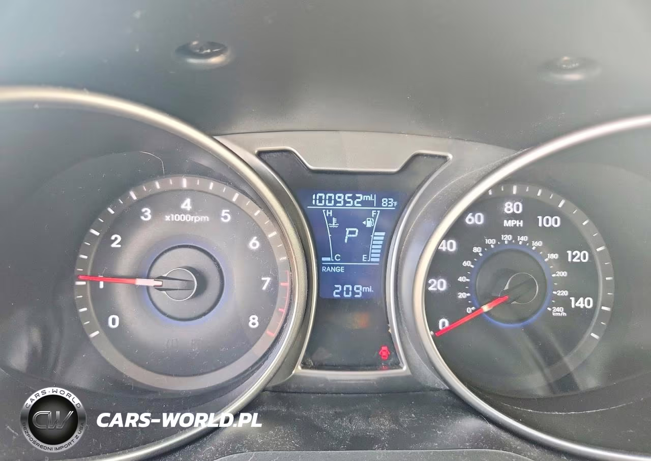 2017 Hyundai Veloster Value Edition VIN:KMHTC6AD1HU316032 - 9