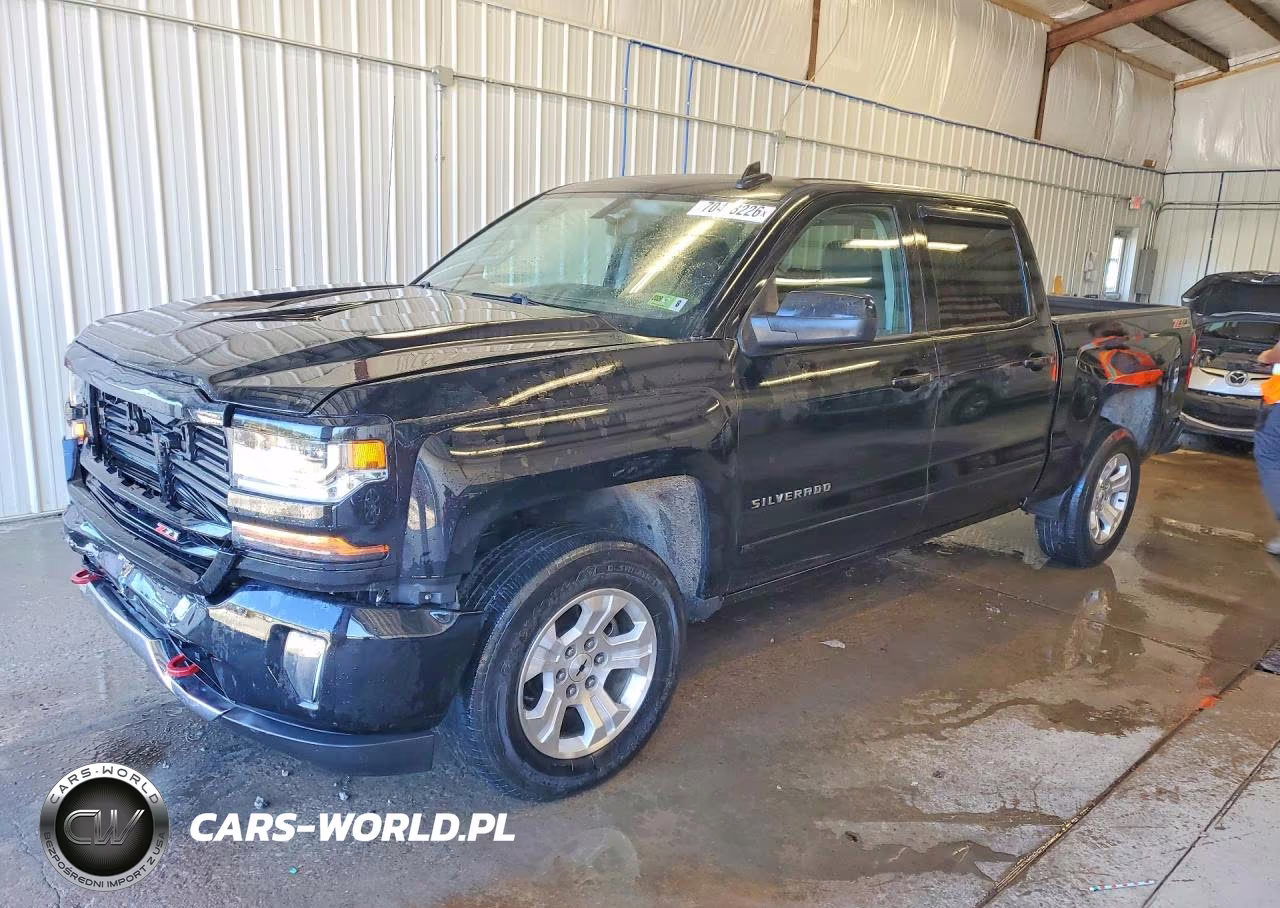 2017 Chevrolet Silverado K1500 Lt VIN:3GCUKREC4HG338592 - 1