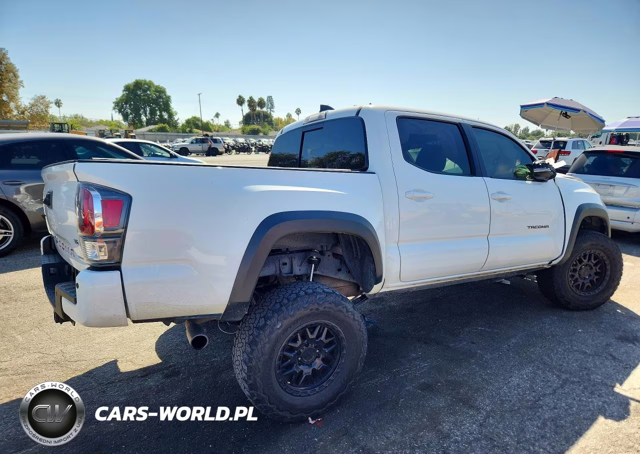 2022 Toyota Tacoma Trd Off-Road VIN:3TMCZ5ANXNM512380 - 3