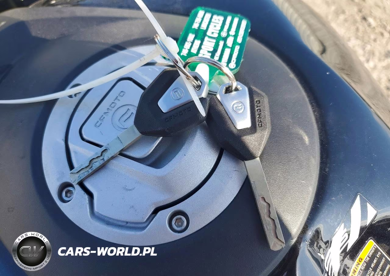 2026 Cf Moto 675Ss VIN:LCEPEVLP8T6000934 - 8