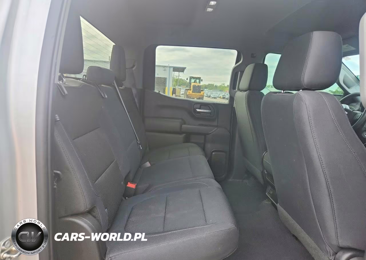2019 Chevrolet Silverado K1500 Custom VIN:3GCPYBEH1KG141708 - 10
