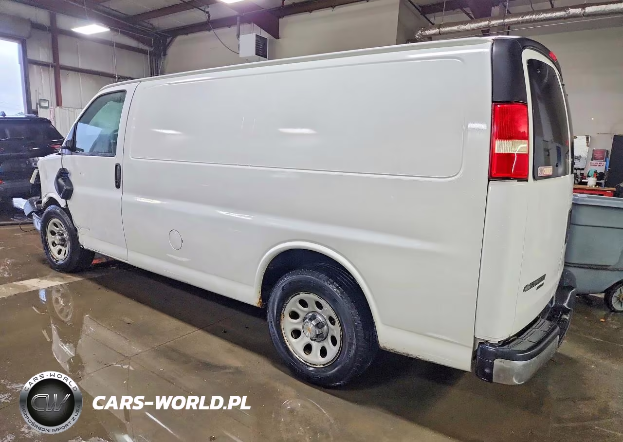 2013 Chevrolet Express 1500 Work Van VIN:1GCSGAF41D1120944 - 2