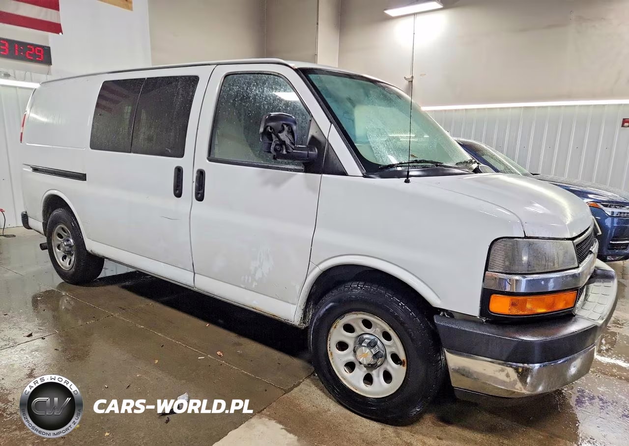2013 Chevrolet Express 1500 Work Van VIN:1GCSGAF41D1120944 - 4