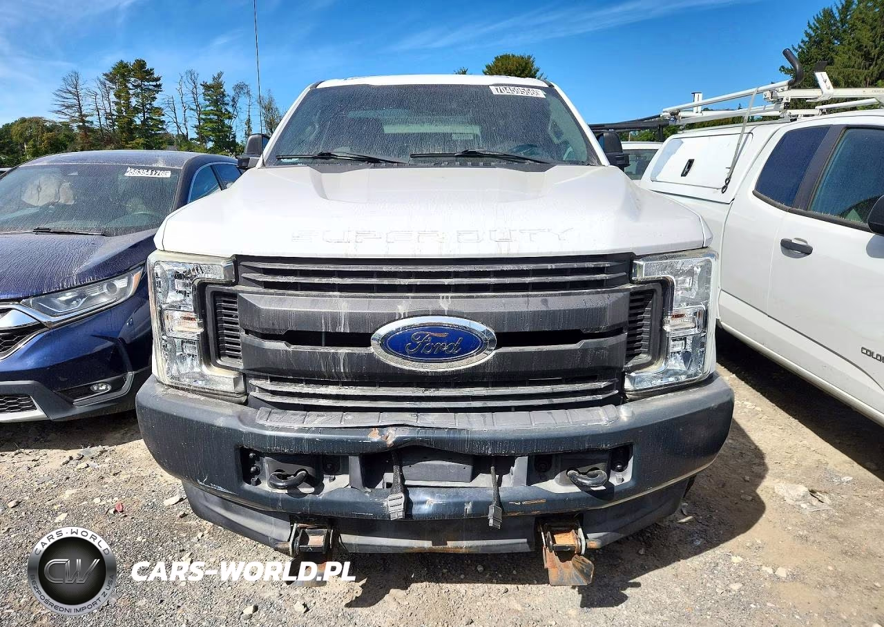 2017 Ford F250 Super Duty VIN:1FTBF2B64HED44093 - 5