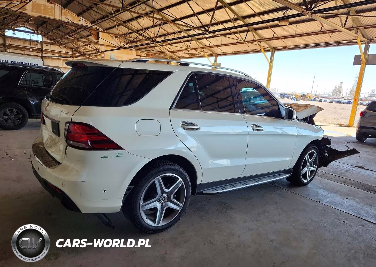 2018 Mercedes-Benz Gle 350 4Matic VIN:4JGDA5HBXJB043523 - 3
