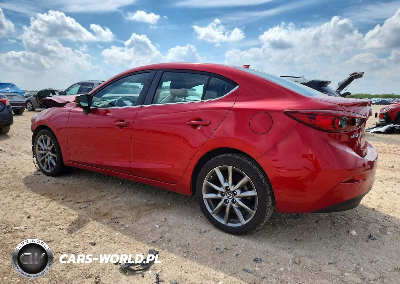 2018 Mazda 3 Touring VIN:3MZBN1V31JM230273 - 2