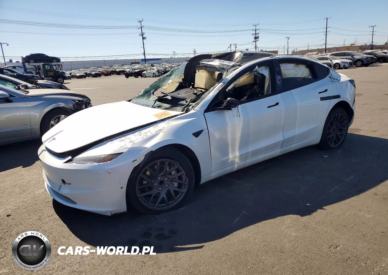 2026 Tesla Model 3 VIN:5YJ3E1EA3TF189318 - 1