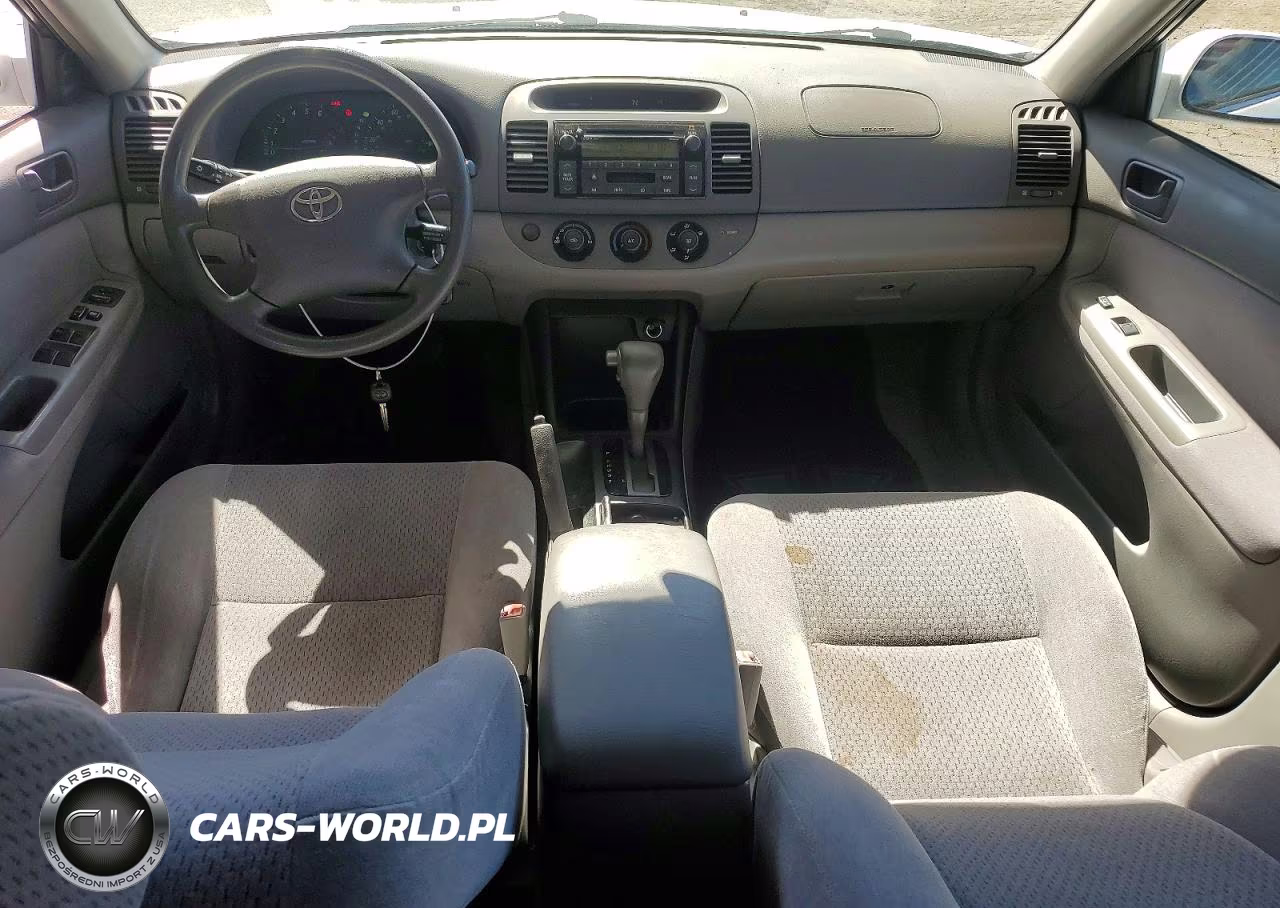 2003 Toyota Camry Le V6 VIN:JTDBF32K230131975 - 8