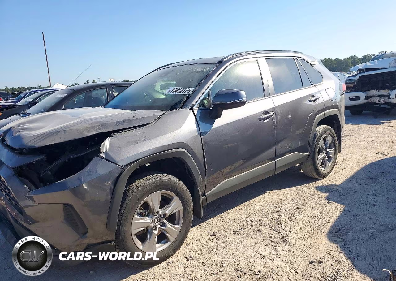 2024 Toyota Rav4 Xle VIN:2T3W1RFV9RC254749 - 1