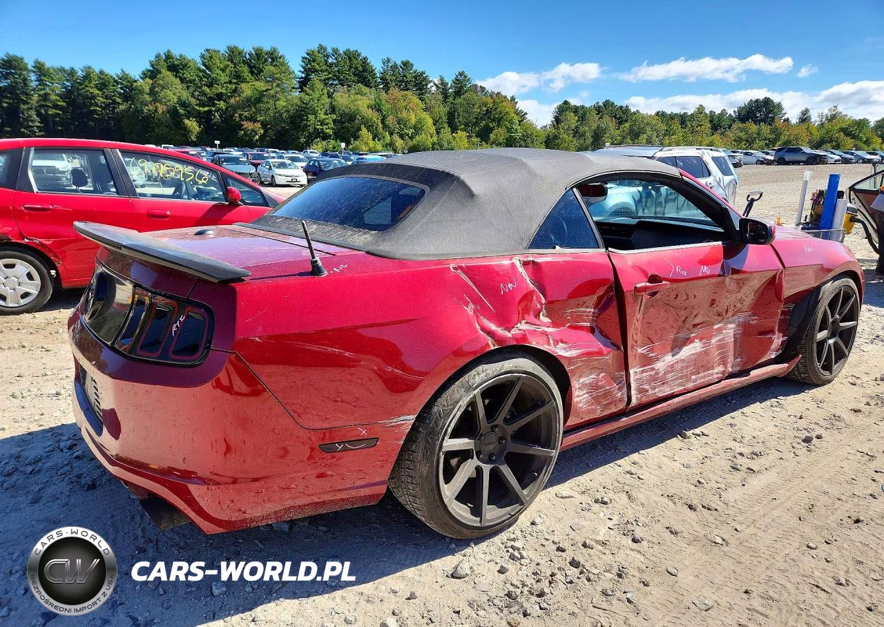 2014 Ford Mustang VIN:1ZVBP8EM9E5208352 - 3