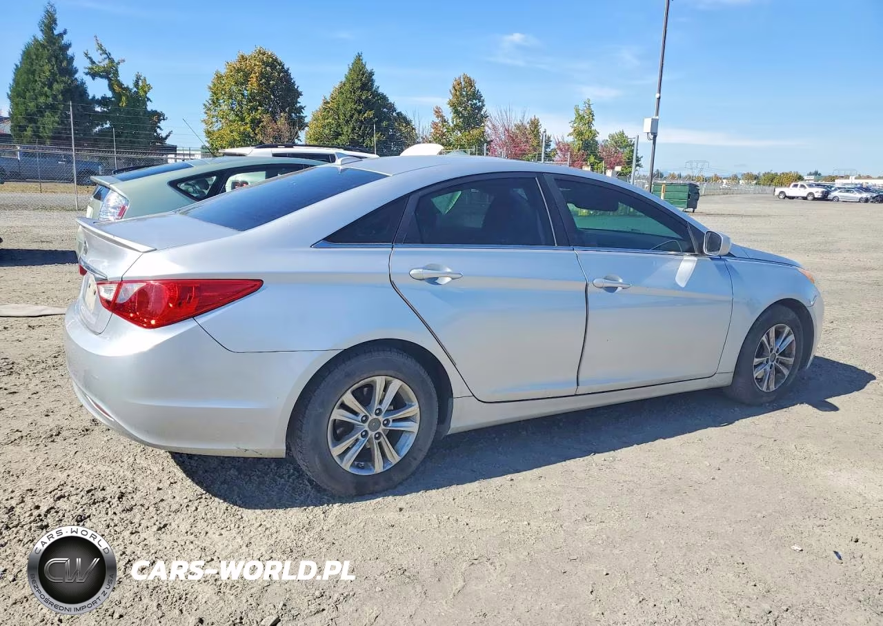 2013 Hyundai Sonata Gls VIN:5NPEB4AC3DH518337 - 3