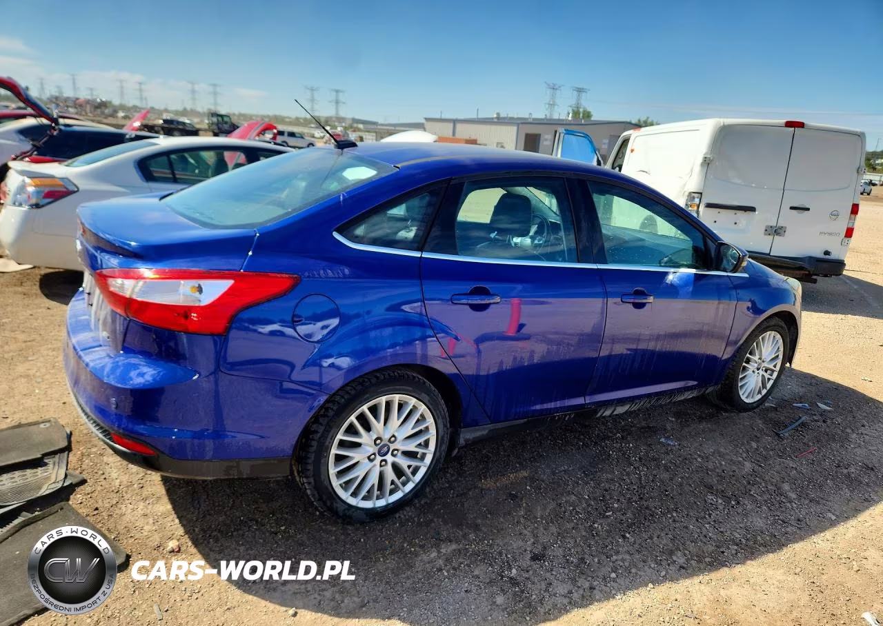 2012 Ford Focus Sel VIN:1FAHP3H23CL226533 - 3