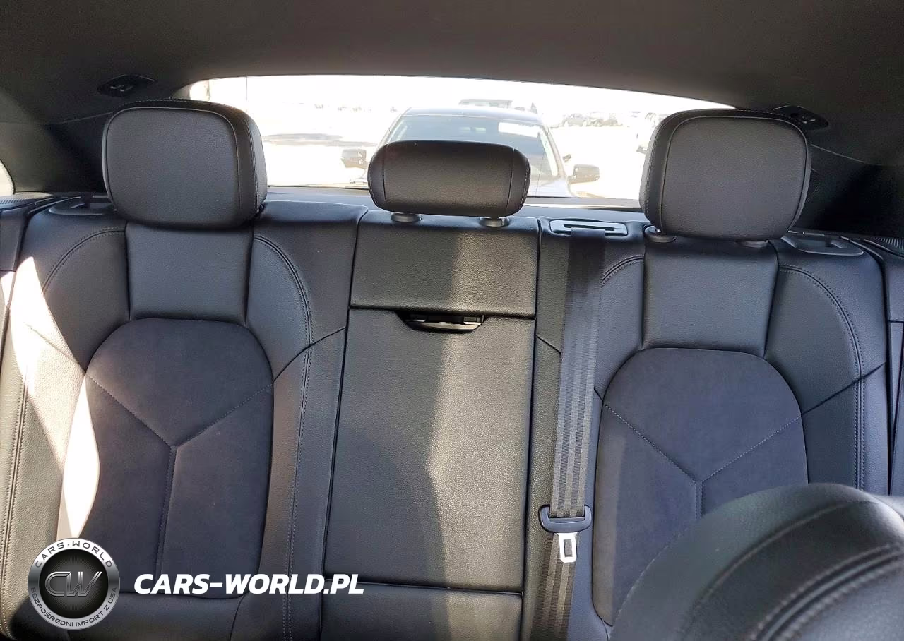 2020 Porsche Macan VIN:WP1AA2A54LLB13149 - 10