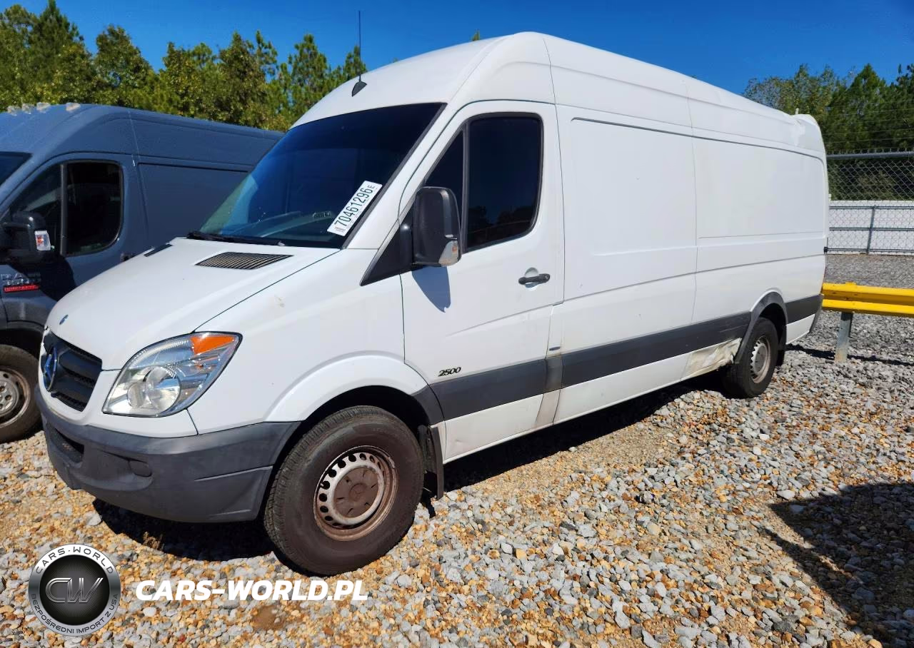 2013 Mercedes-Benz Sprinter 2500 Delivery Van VIN:WD3PE8CC0D5796806 - 1