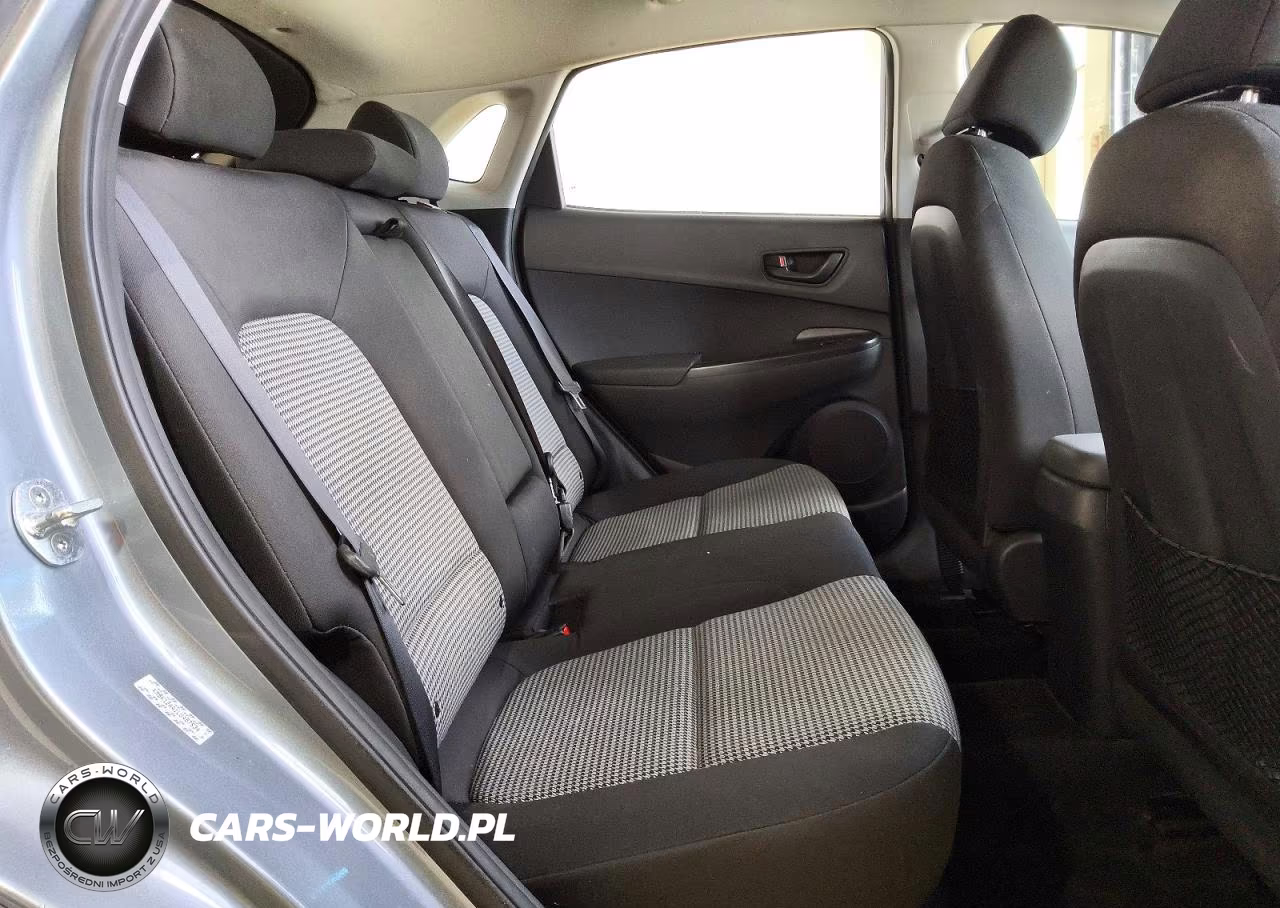 2020 Hyundai Kona Se VIN:KM8K12AA1LU487534 - 11