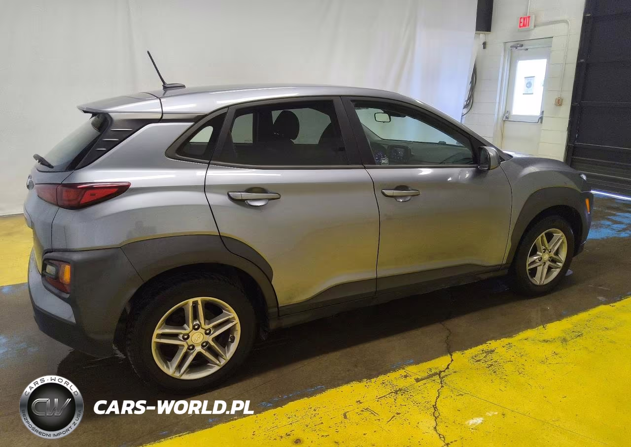 2020 Hyundai Kona Se VIN:KM8K12AA1LU487534 - 3