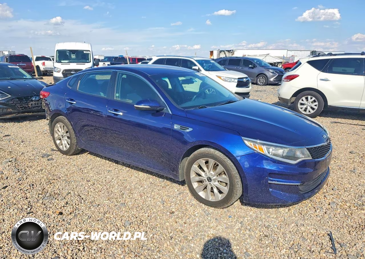 2017 Kia Optima Lx VIN:5XXGT4L37HG168358 - 4