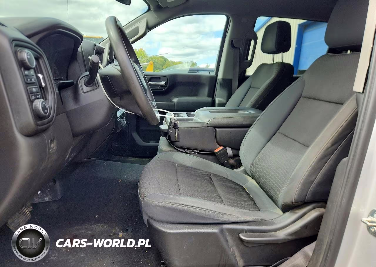 2019 Chevrolet Silverado K1500 Custom VIN:3GCPYBEH2KG102044 - 7