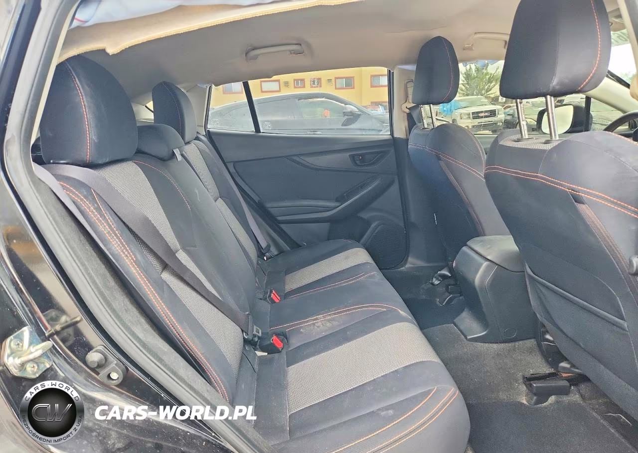 2018 Subaru Crosstrek Premium VIN:JF2GTABC0JH242455 - 10