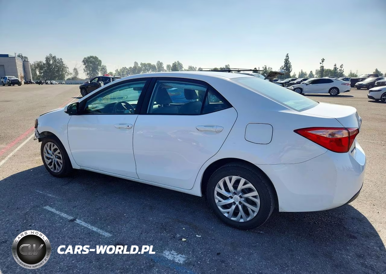 2019 Toyota Corolla Le VIN:2T1BURHE5KC139261 - 2